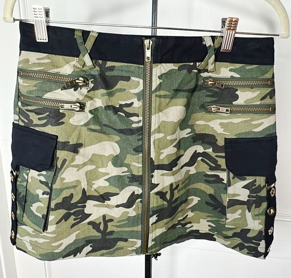 Daisy Street Zipper Cargo Mini Skirt Camouflage NWT Size Small